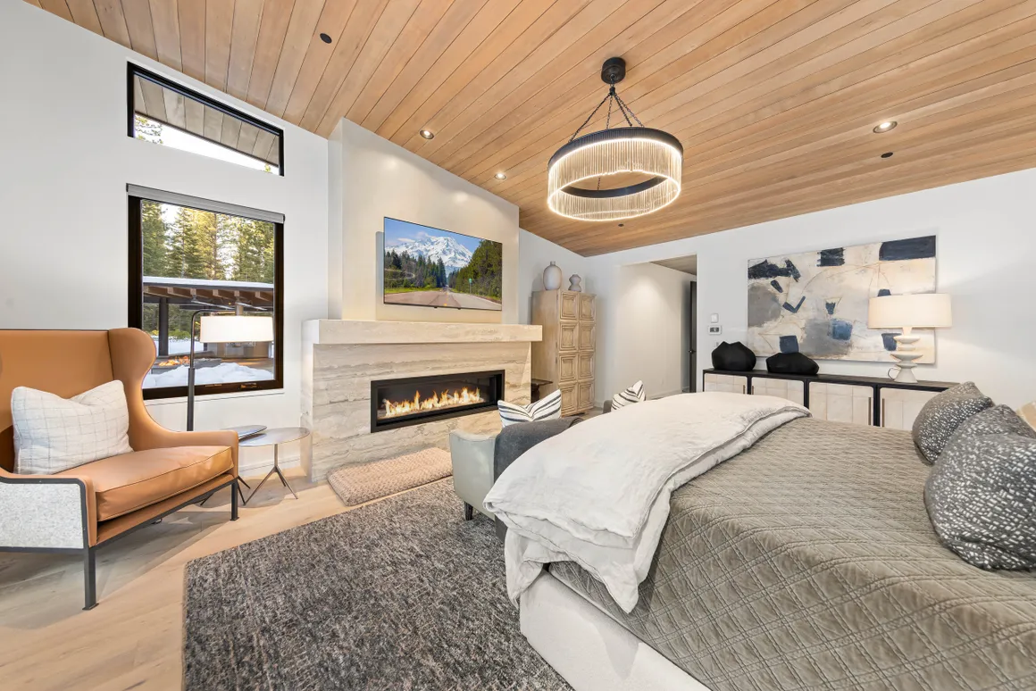 Lahontan 104 — image 10