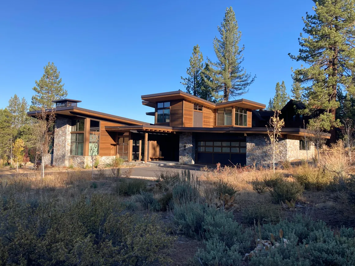 Prado Vista — image 3