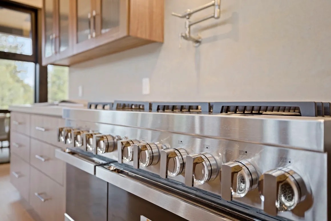 Prado Vista — image 15