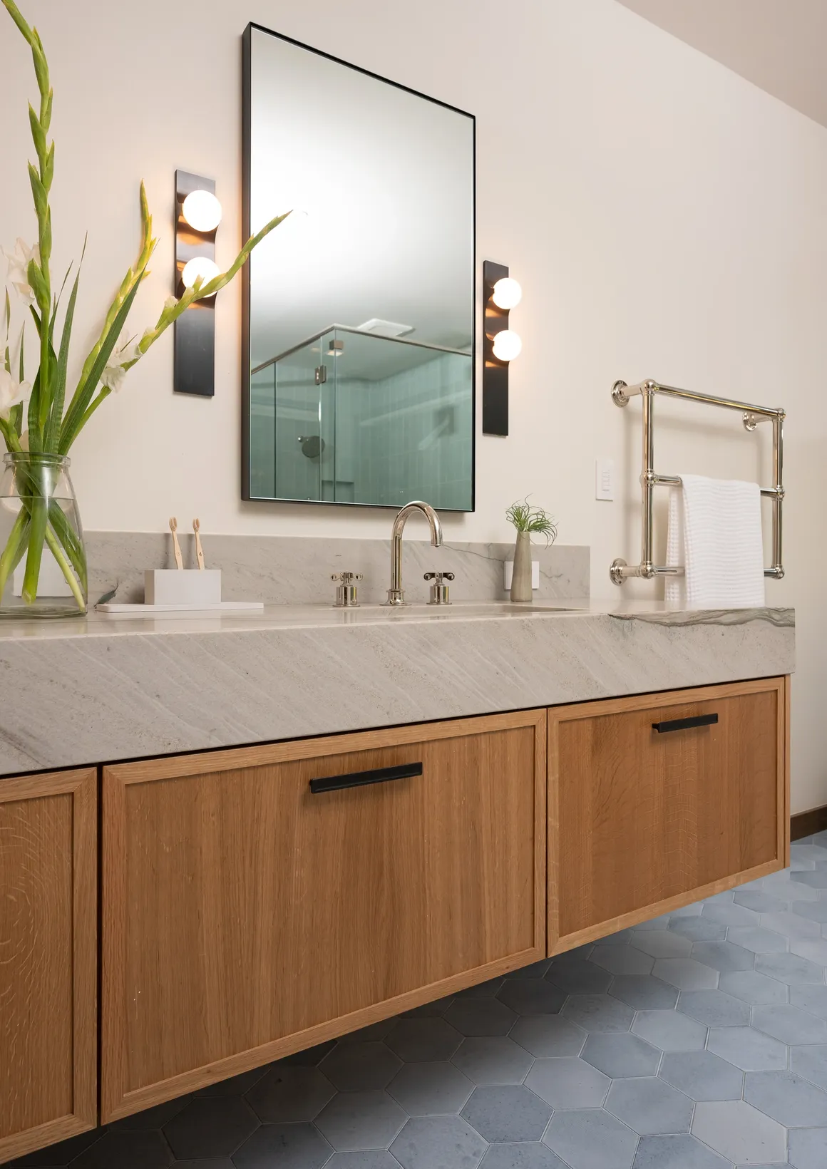 Fairway Lodge — image 23